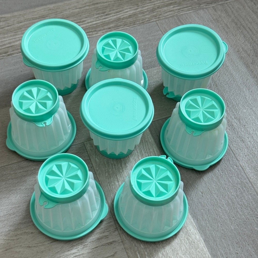 Vintage Tupperware Jel-Ette Individual Molds Set of 8 Mint Green 616 617 Kitsch